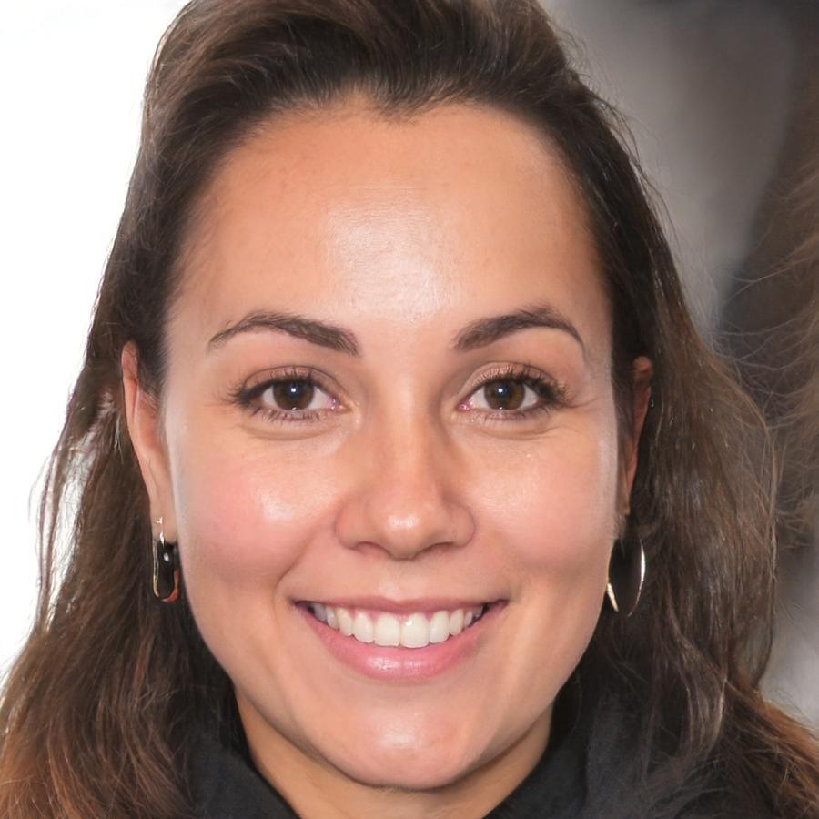 Portrait de Célestine Moreau, Responsable Expérience Client chez fortaliqueon